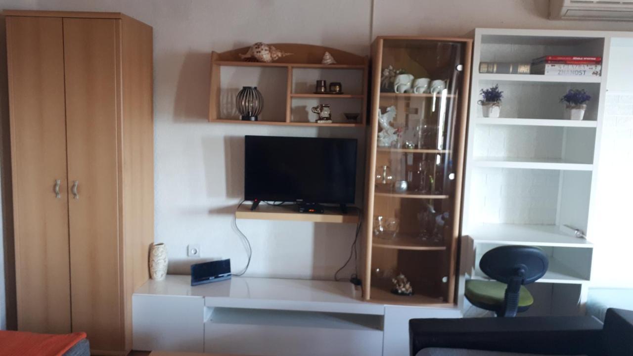 Apartmani Leko Mirjana Baška Voda エクステリア 写真