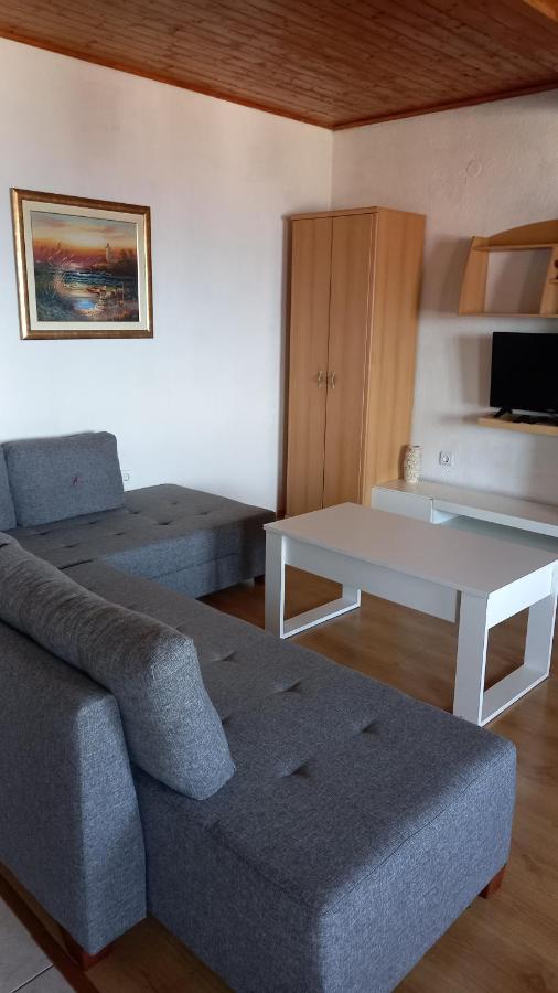 Apartmani Leko Mirjana Baška Voda エクステリア 写真