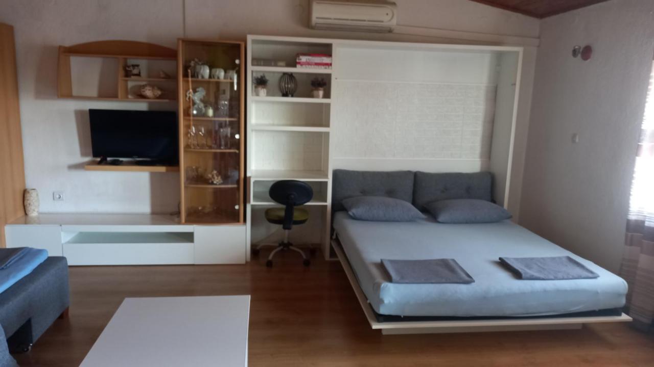 Apartmani Leko Mirjana Baška Voda エクステリア 写真